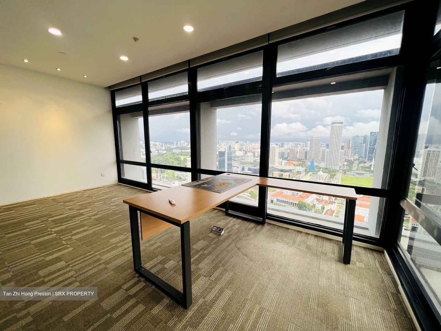 Ocbc Centre (D1), Office #555898701